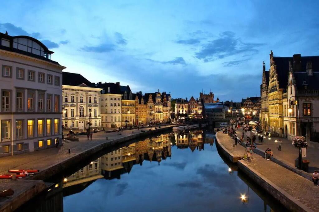 Romantic Unesco Medieval House In The City Center 根特 外观 照片